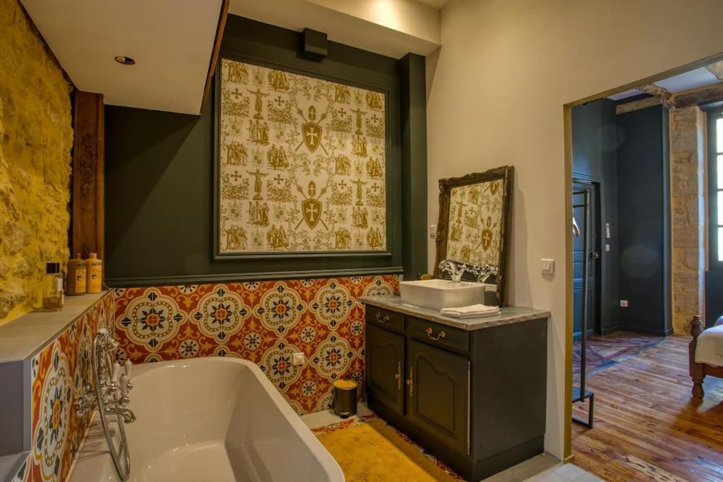 "Les Appartements De Betty A" Coeur Historique Sarlat-la-Caneda Bagian luar foto